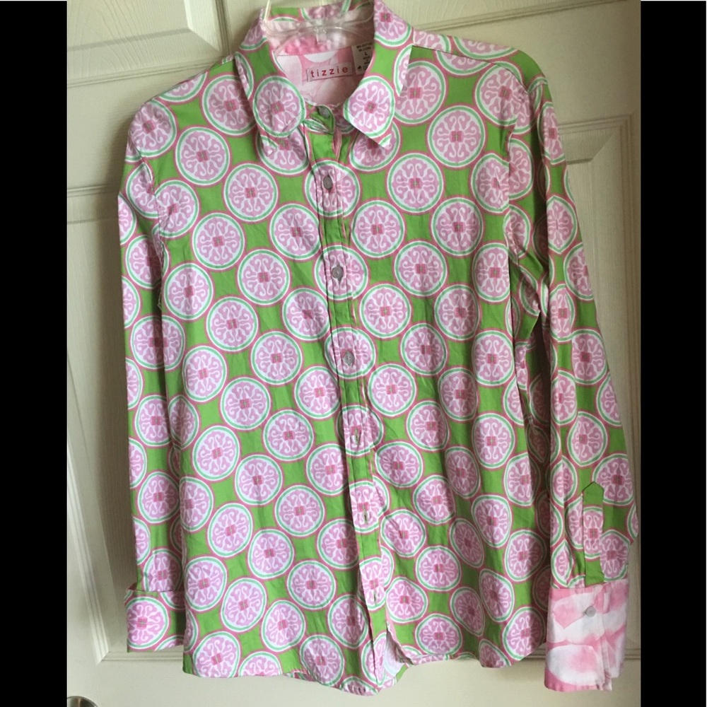 Tizzie button up